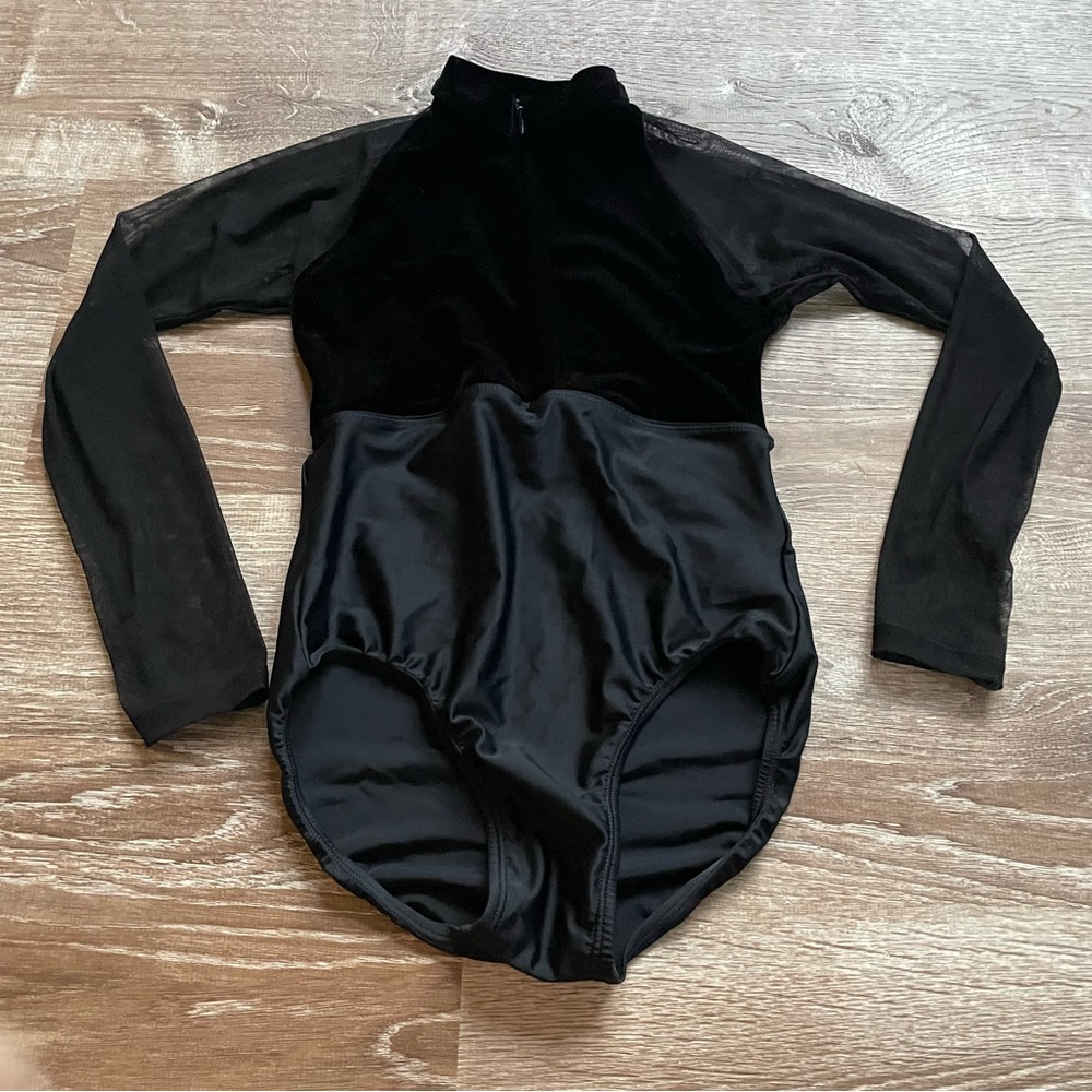 Suffolk Black Velvet and Mesh Long Sleeve Leotard Size Small